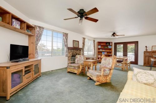 6737 San Miguel Ave, Lemon Grove CA  91945-1328 exterior