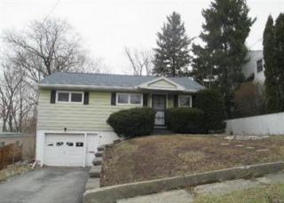 233 Walrath Rd, Syracuse, NY 13205-1833