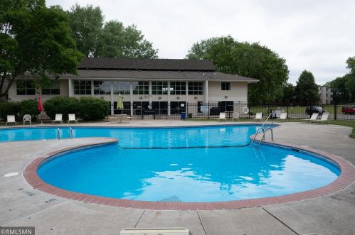 4465 Trenton Ln, Minneapolis MN  55442-3304 exterior