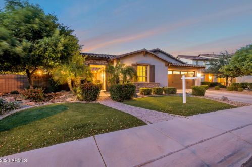 2528 Narrowleaf Dr, Gilbert, AZ 85298-3410