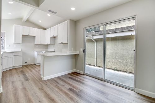 31075 Calle Aragon, Temecula CA  92592-5413 exterior