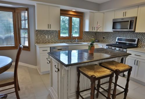 7 Pinewood Ln, Washington NJ  07882-4012 exterior