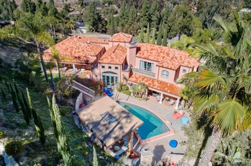 9737 Lake Helix Ter, La Mesa, CA 91941-4432