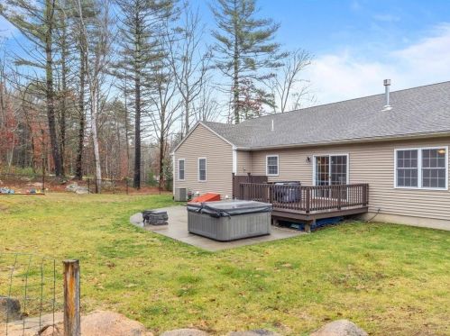 30 Excalibur Dr, Richmond RI  02892-1187 exterior