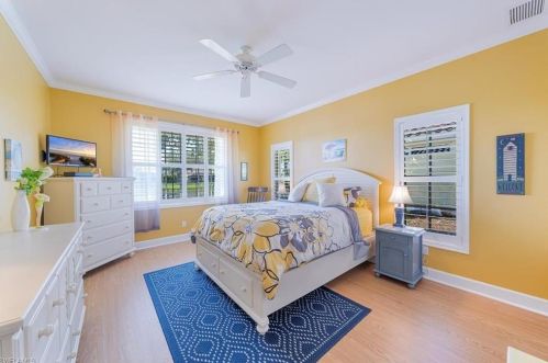 4270 Longshore Way, Naples FL  34119-8894 exterior