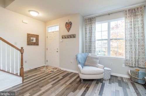 404 Williamson Ct, Lansdale PA  19446-2656 exterior