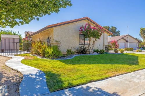 43020 Montemarte Ct, Lancaster, CA 93536-4846