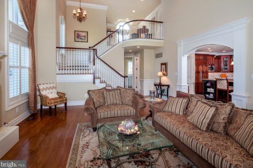 706 Daventry Way, Prospectville PA 19002-2307 exterior