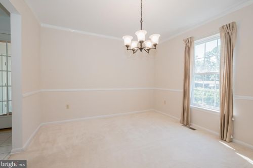 253 Pond Dr, Hockessin DE  19707-9241 exterior