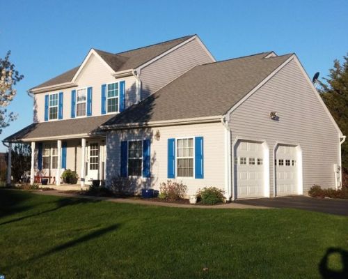 2 Lindy Dr, Dale, PA 19504-8892