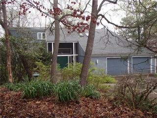 33 Meetinghouse Ln, Bradfordwoods, PA 15015-1310