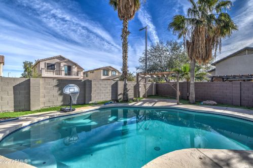 25687 Victory St, Buckeye AZ 85326-2972 exterior