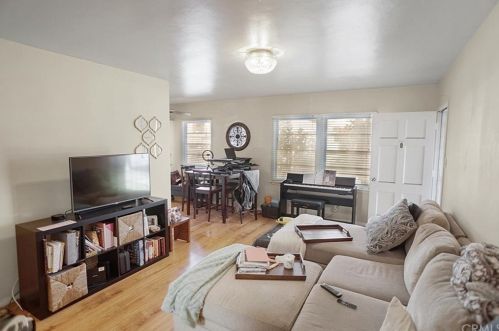 1388 Verdugo Rd, Glendale CA  91205-0028 exterior