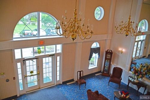 5323 Richmond Rd, West Milford Lakes NJ  07480-1924 exterior