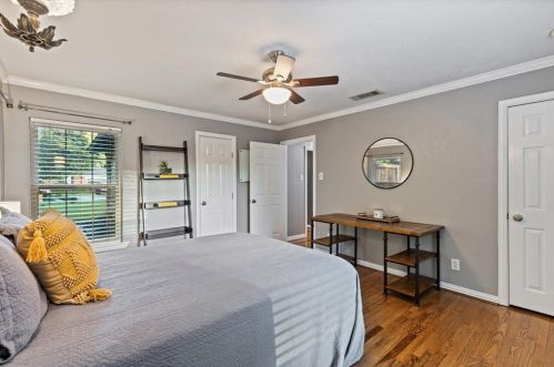 9335 Frst Hl Blvd, Dallas TX 75218-4004 exterior