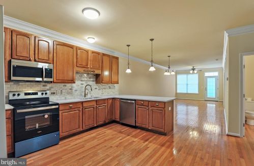 15 Harcrest Ct, Dover DE  19901-6459 exterior