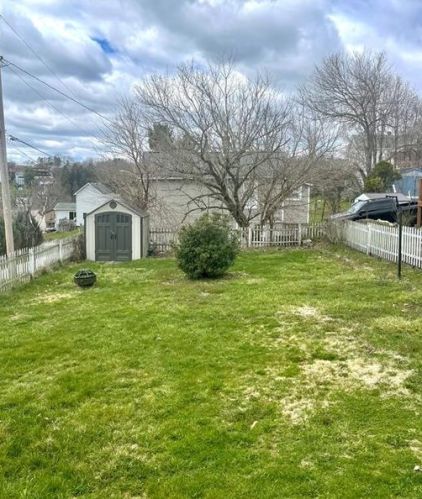 333 Fannie St, Mc Donald PA 15057-1314 exterior