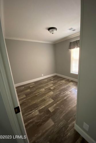 2 Marshall Ln, Beaufort SC  29907-2296 exterior