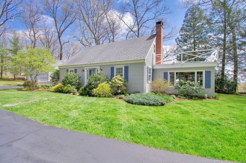 58 Notch Rd, Manchester CT  06043-7421 exterior