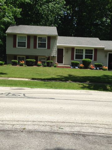4275 Baird Rd, Cuyahoga Falls, OH 44224-3648