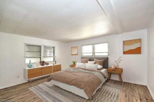 26135 Countess Ln, Bonita Springs FL  34135-6516 exterior