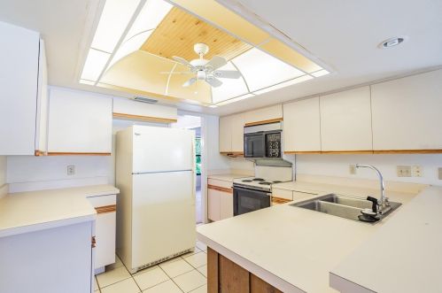 321 Sybelia Ave, Maitland FL  32751-4752 exterior