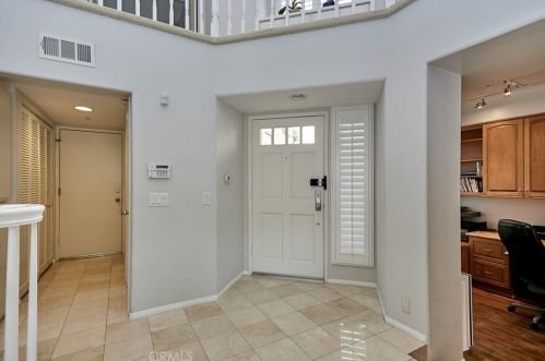 1885 Caminito De La Montana, Glendale, CA 91208-3044