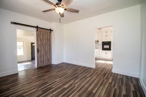 11841 Youngstown Rd, Turlock CA  95380-9635 exterior
