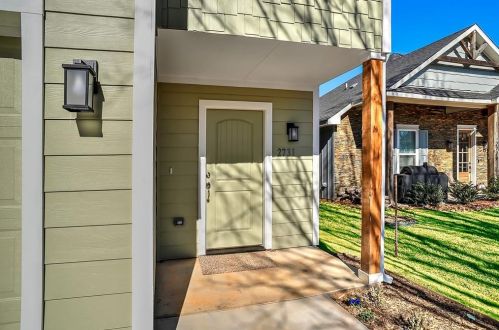 2731 Washington St, Denison TX  75020-1443 exterior