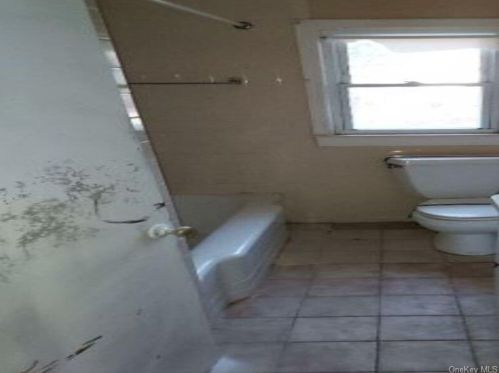 55 Columbus Ave, Tompkins Corners NY  10579-2137 exterior