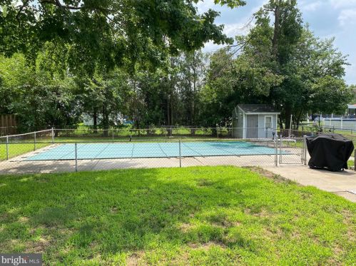 314 Temple Blvd, Palmyra, NJ 08065-2322
