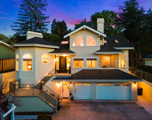 464 Upland Rd, Redwood City, CA 94062-2826