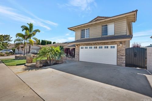 1241 Lynwood St, La Habra CA  90631-7406 exterior