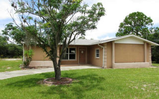 3001 Softwind Ct, Sebring, FL 33875-9682