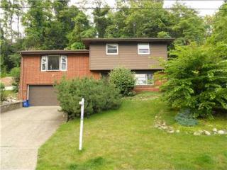 128 Woodcrest Dr, Canonsburg, PA 15317-3851