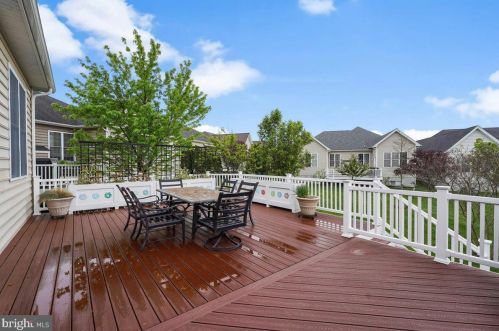 830 Woods End Ct, Collegeville PA  19426-2912 exterior