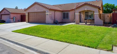 1229 Duck Blind Cir, Newman, CA 95360-1741