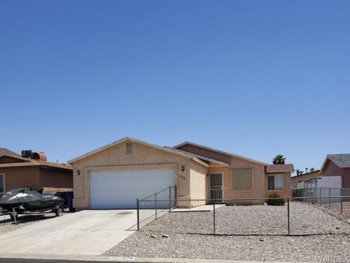 670 Roadrunner Dr, Bullhead City, AZ 86442-6308