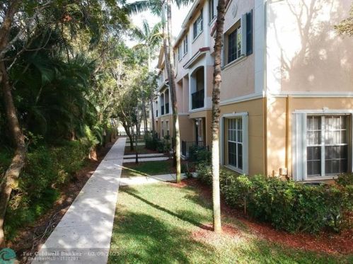 4512 Danson Way, Delray Beach, FL 33445-3550