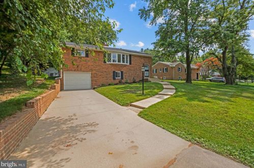 5806 Keppler Rd, Temple Hills, MD 20748-3634