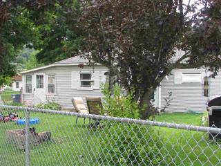 557 Alyssia Way, Cambridge, NY 12816-2136