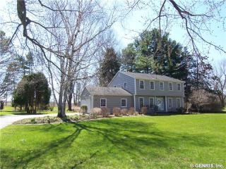 30 Cole Rd, Pittsford, NY 14534-9768