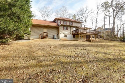 54 Lakeway Rd, Mineral VA  23117-4828 exterior