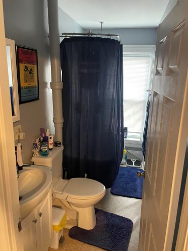 4502 8 Ave, Kenosha WI 53140-3301 exterior