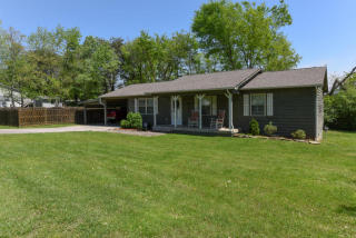 122 Dave Ln, Maryville, TN 37801-8976