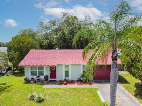 3229 Seven Springs Blvd, New Port Richey FL  34655-3351 exterior