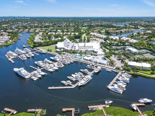 194 Spyglass Ct, Jupiter FL  33477-4067 exterior
