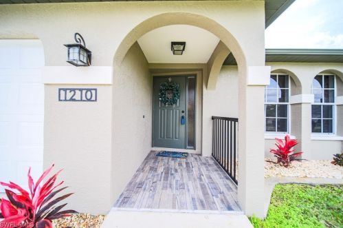 1210 26th Ter, Cape Coral, FL 33904-5732