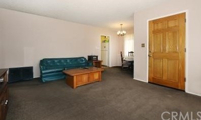 6016 Sugarwood St, Lakewood CA  90713-2444 exterior