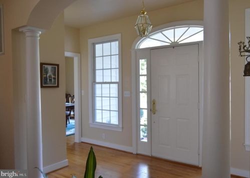 113 Lacy Ln, Bowling Green VA  22427-9310 exterior